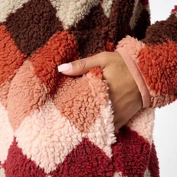 Koolaburra by UGG Cozy Sherpa 1/4 Zip Pullover - Picture 16 of 16